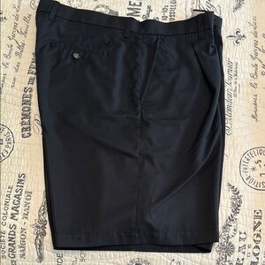 Callaway men’s golf shorts. Size 40